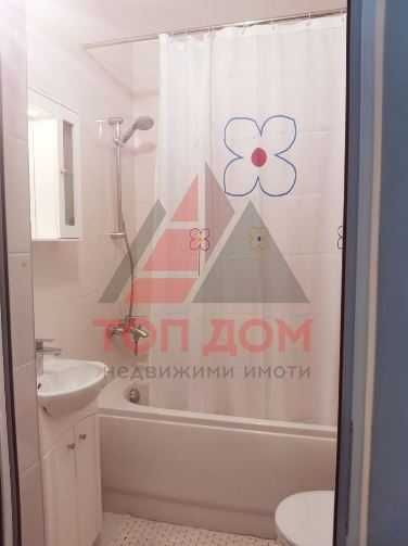 Дава се под наем Двустаен апартамент в Варна, Младост 2 - 65 кв.м за 459 € - Снимка #7