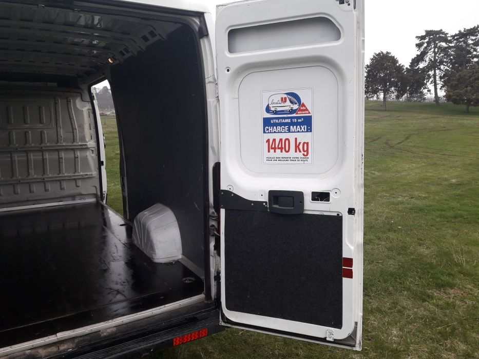 Transport ocazional de marfa