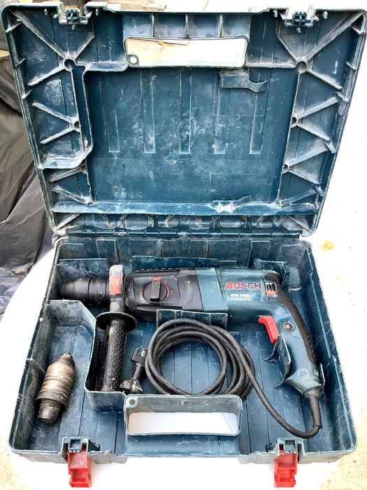Dewalt D25333KQS / Bosch 2400DBH
