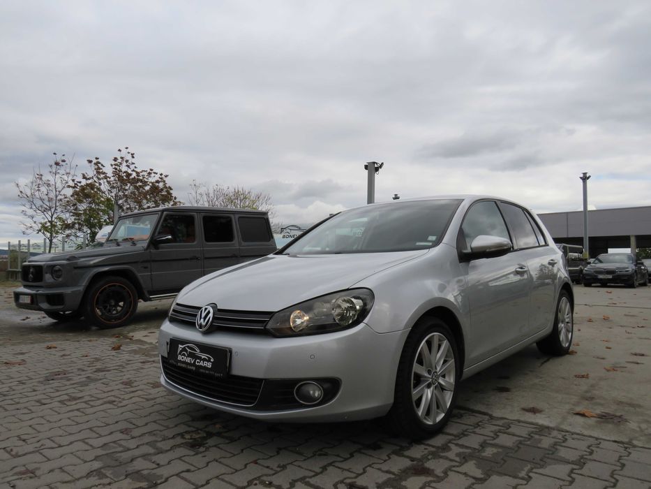 Volkswagen Golf 6 1.6Tdi DSG Navi регистриран