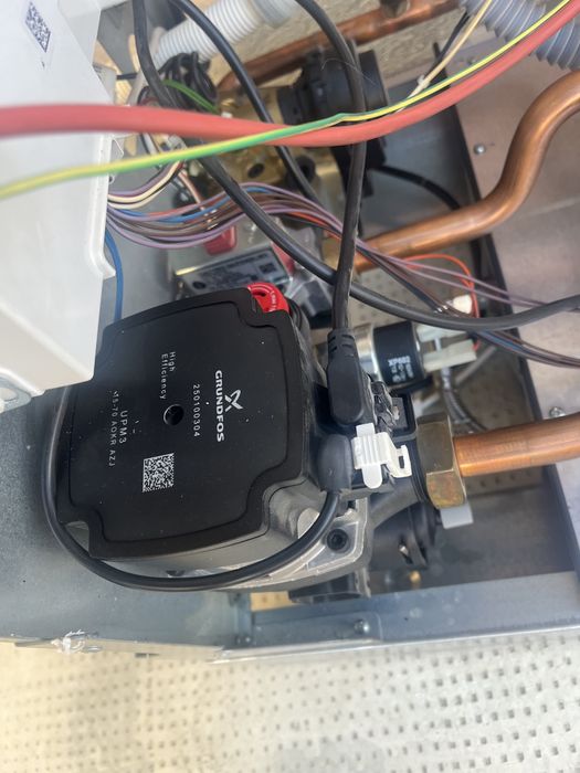 Centrala Romstal habitat pompa placa vana gaz ventilator schimbător