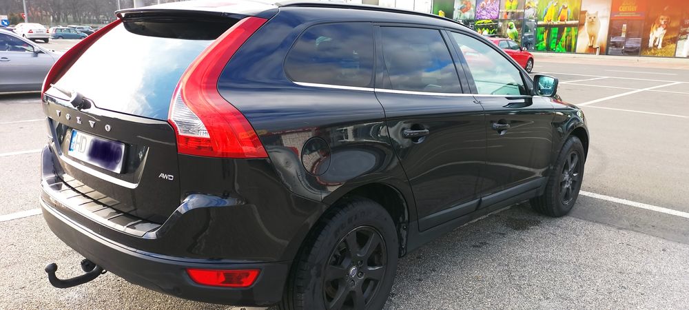 Vând VOLVO XC60 Ofertă !!!