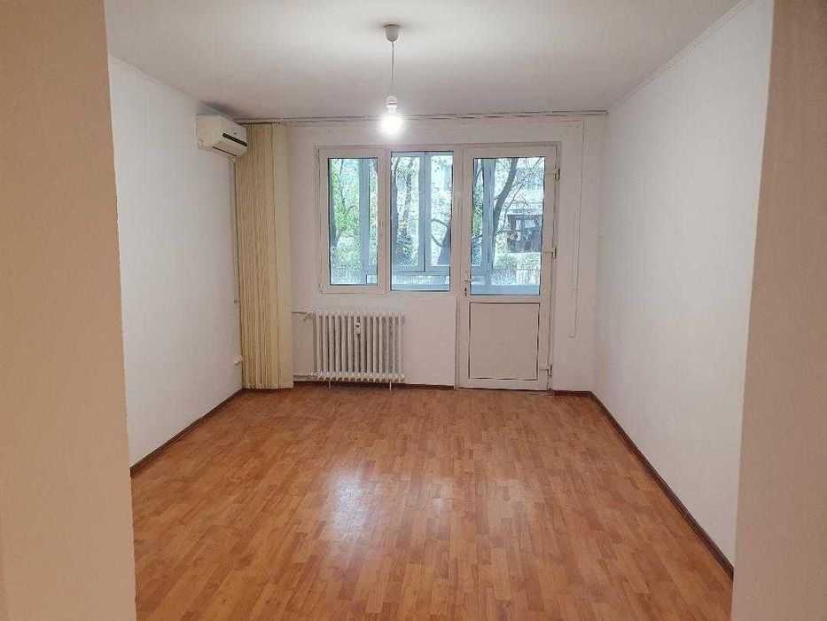 Vanzare apartament 2 camere str. Baba Novac