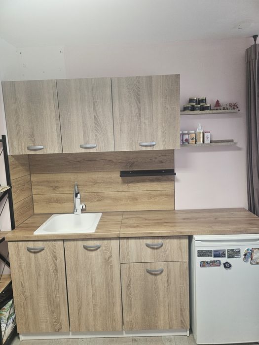 Горен и долен кухненски шкаф