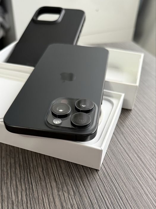 Iphone 15 Pro Max impecabil