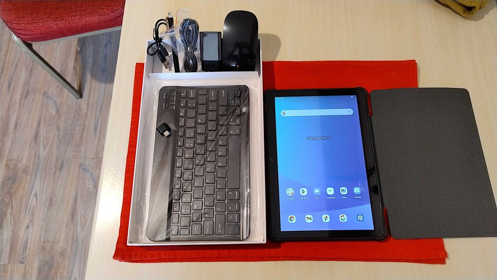 Tabletă MAGCH M821 10 inch.