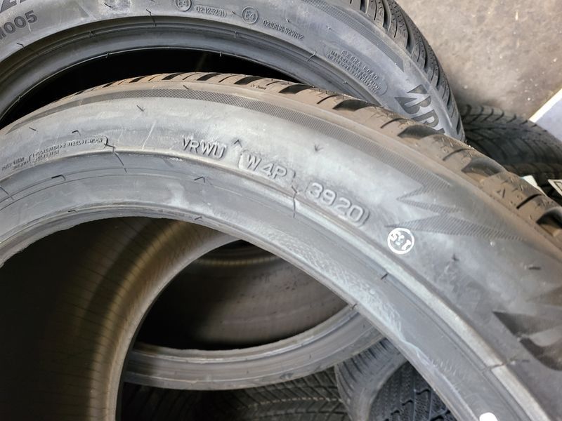 295/35/19 BRIDGESTONE 4бр
