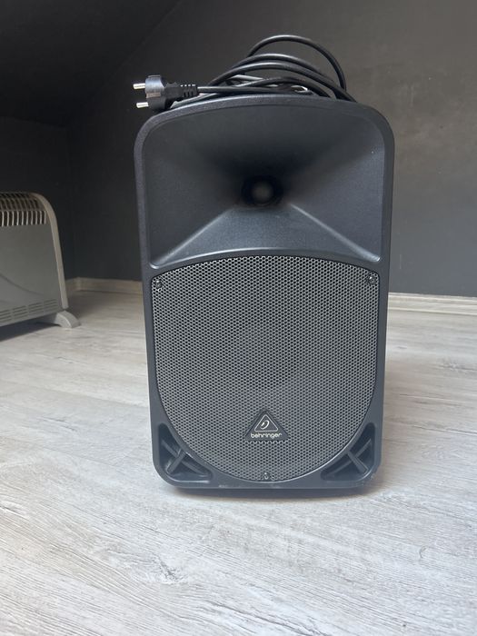 Boxa behringer B110D activa