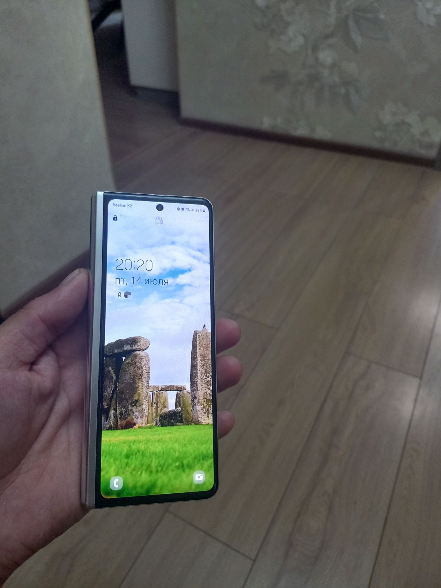 Смартфон Samsung Galaxy Z Fold 3 12/512GB Silver