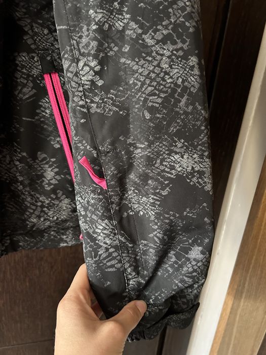 Дамско яке за ски