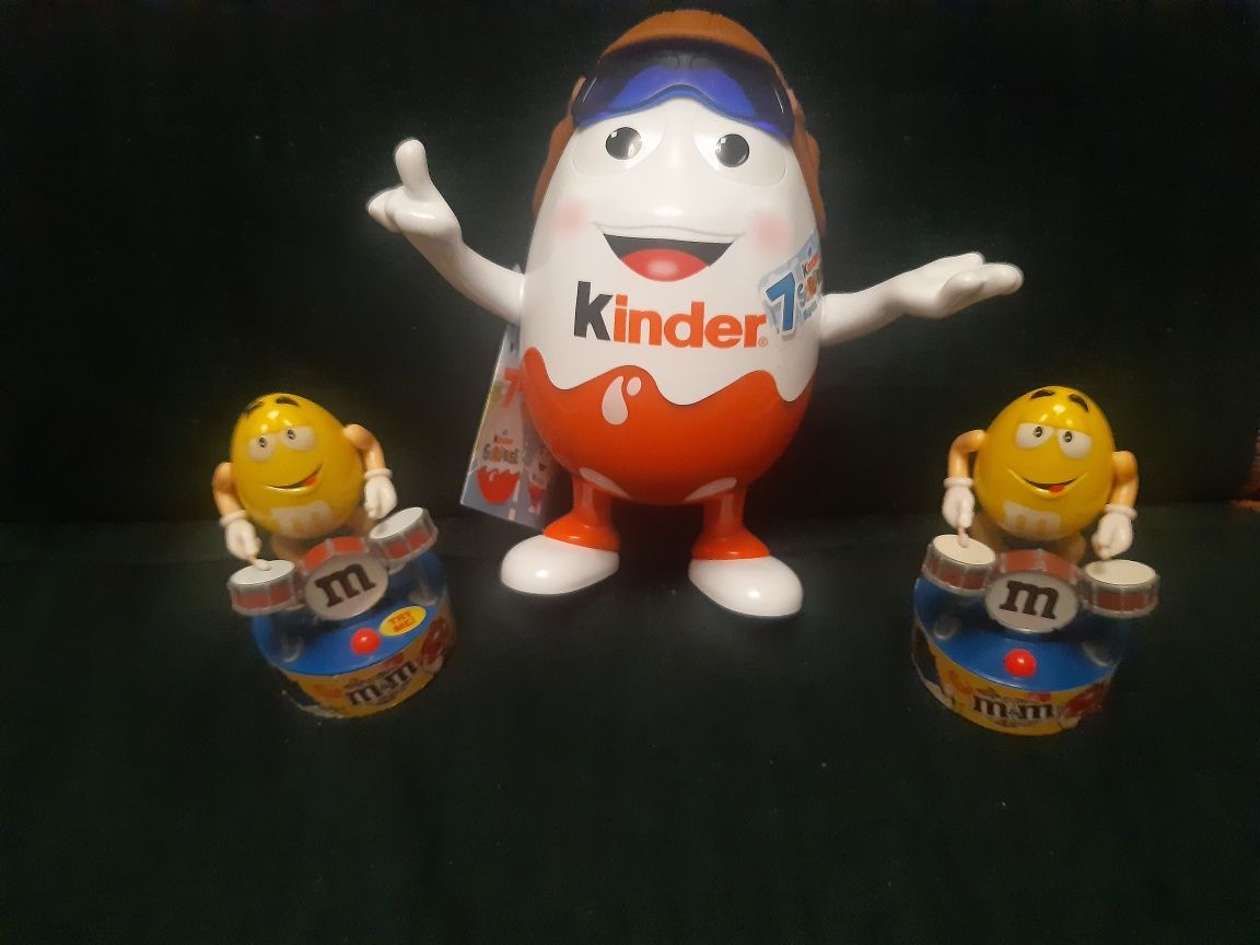 Figurine m&m si Kinder