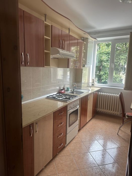Apartment de inchiriat
