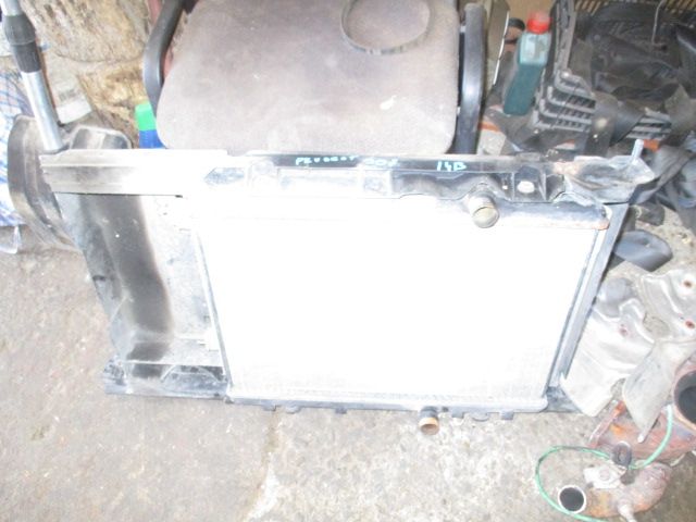 Calandru radiatoare ventilator Peugeot 307 motor 1,4 si 1,6 benzina
