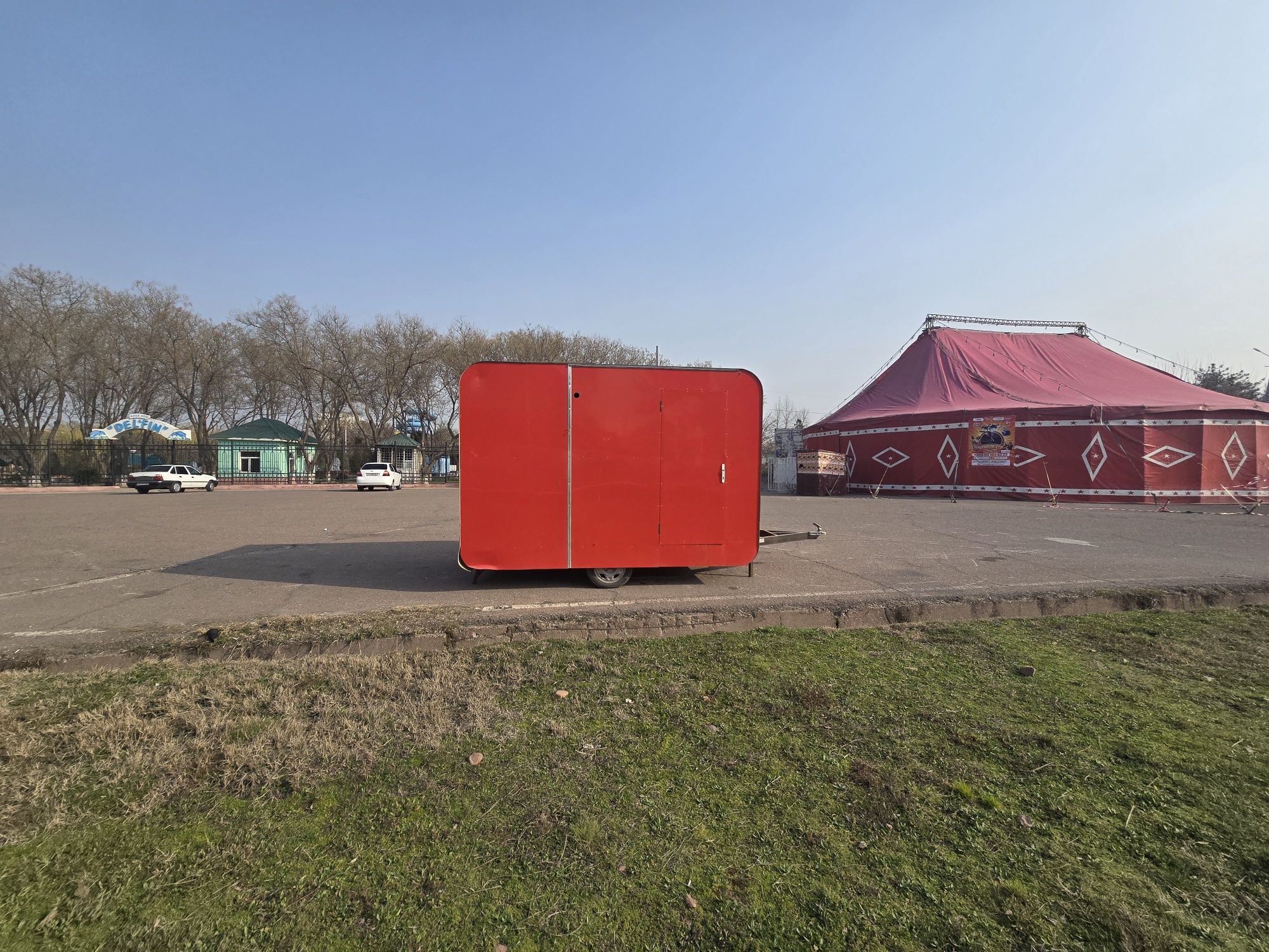 Food track, butka ijara yoki sotiladi