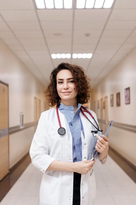 Капельница на дому круглосуточно. Медсестра на выезд. Уколы. Перевязки