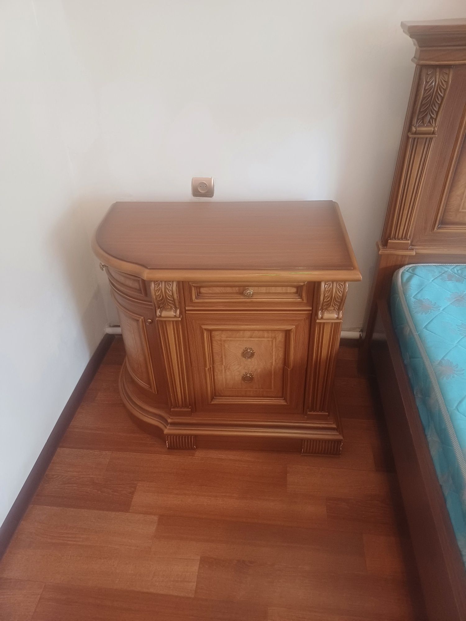 Добрый день продаётся двух спальная мебель
