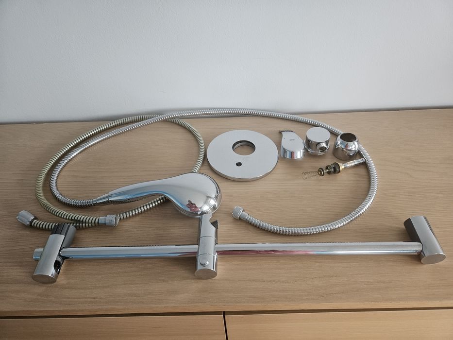 Bara de dus cu para Grohe Tempesta