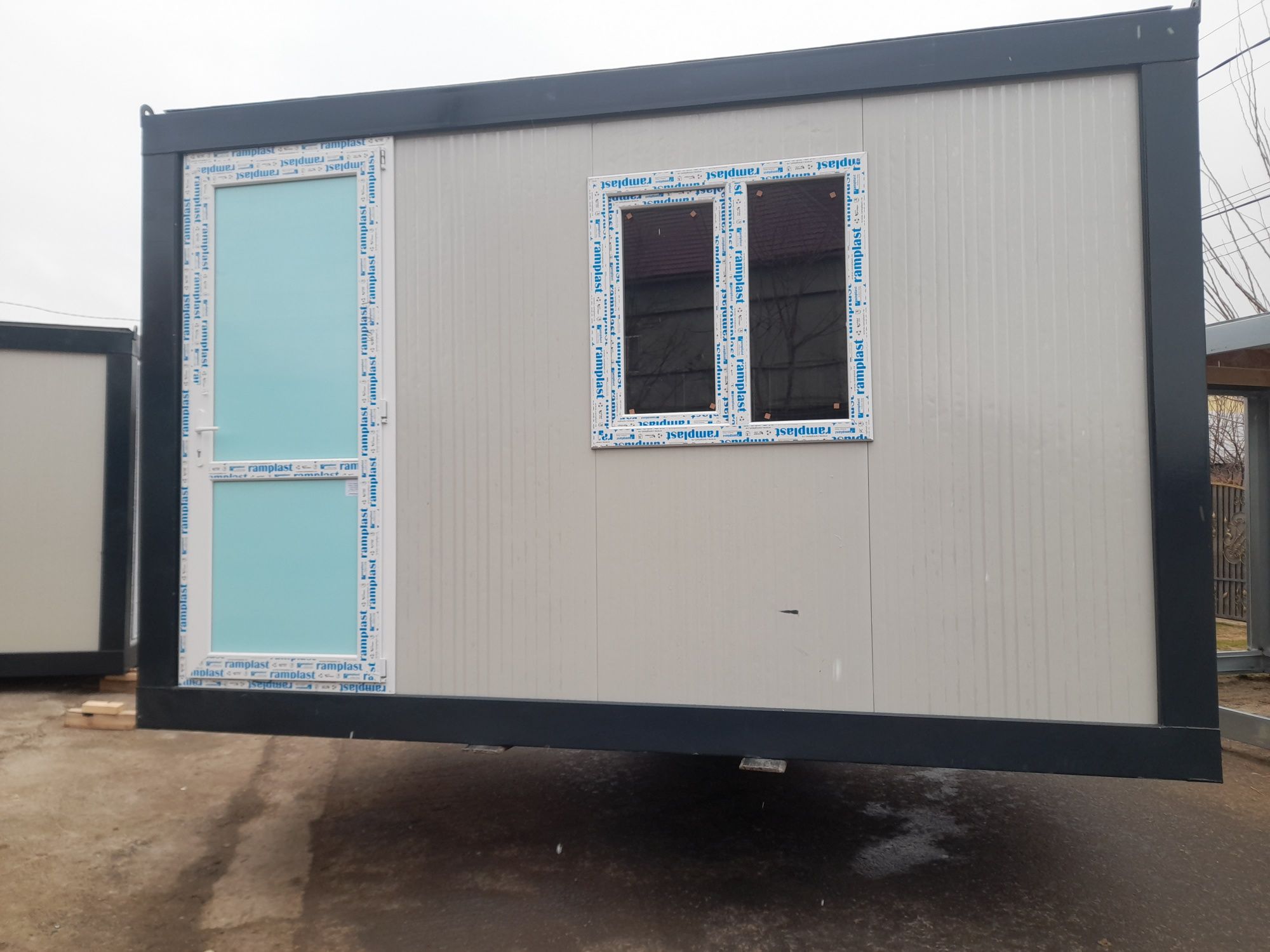 Vand containere modulare 2,4 ×6m