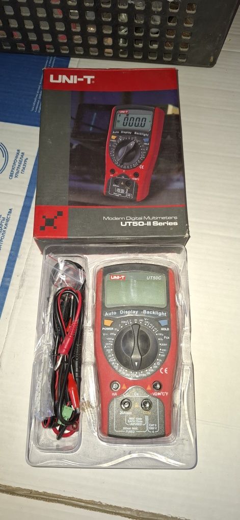 Тестер uni-t ut50