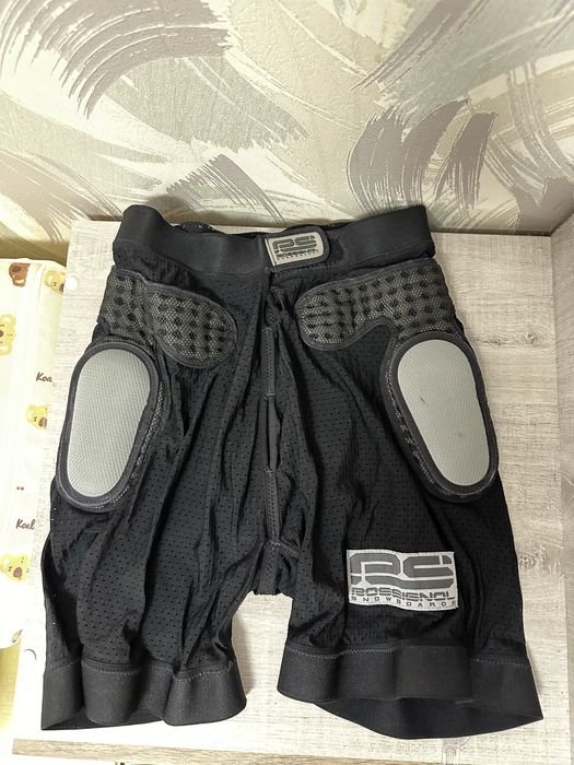 Защита для сноуборда / роликов / скейта