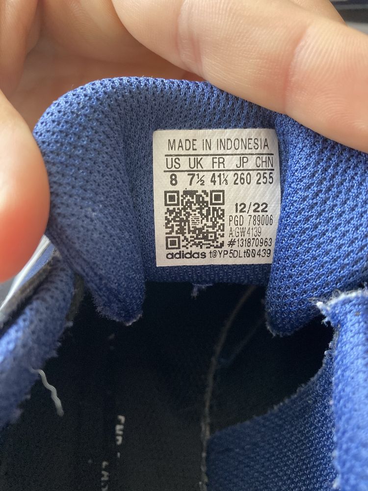 Papuci Adidas panza