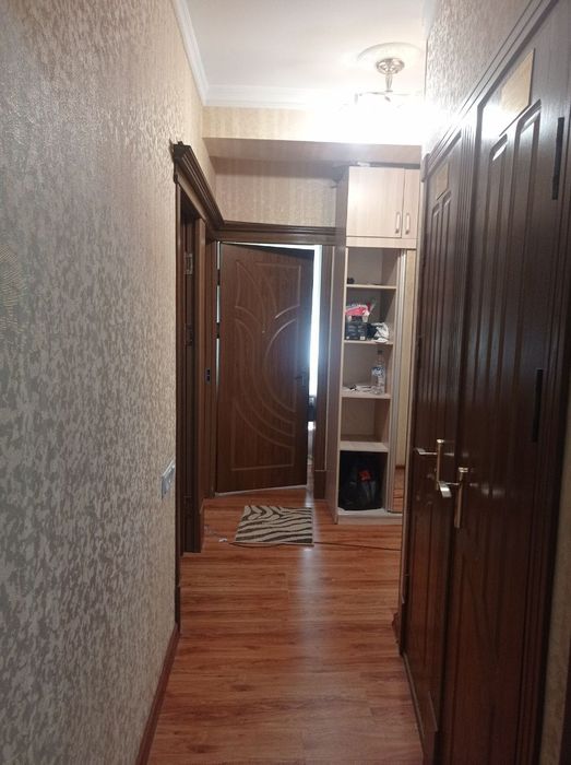 Юнусабад 4 квартал  Продается квартира  3/3/4