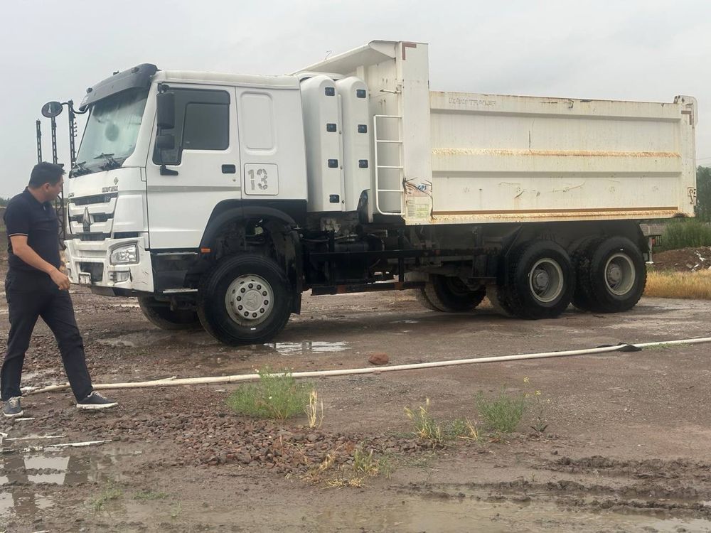 Самосвал хово 25 т завод газ прицепи билан 115000 км, холати зур
