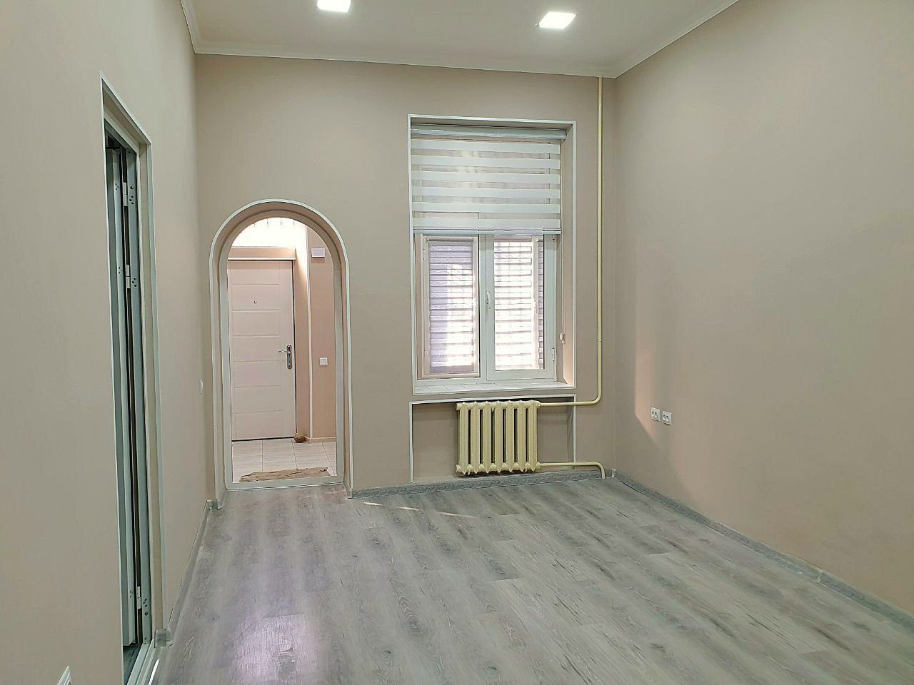 м.Минор 2/1/3 70м² нежилое, ремонт, арендаторы