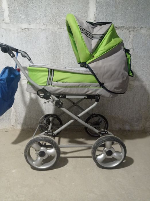 Коляска не дорого