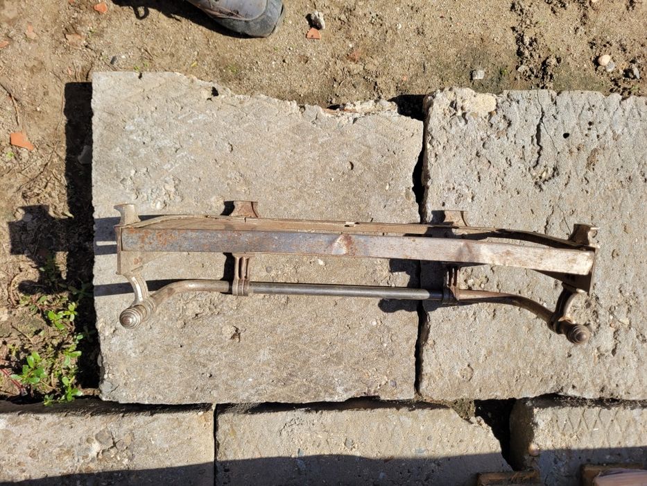 Vind protectie semineu veche antica