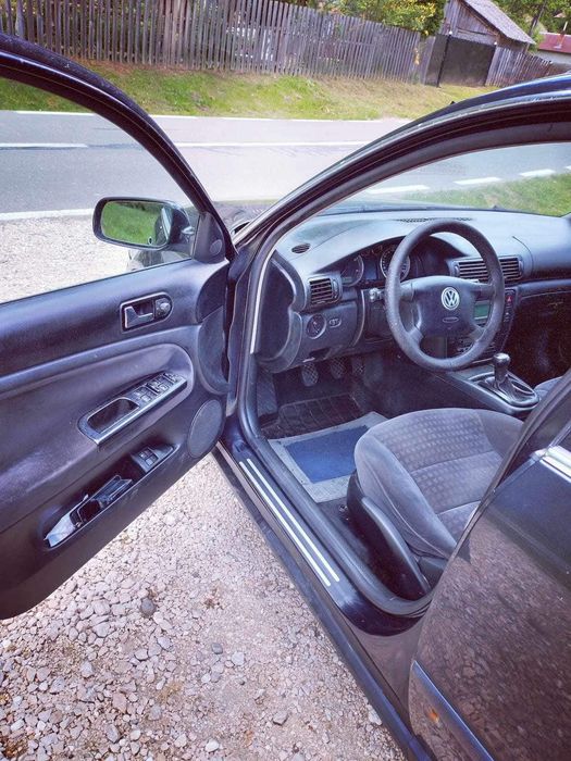 Vând pentru piese sau dezmembrez