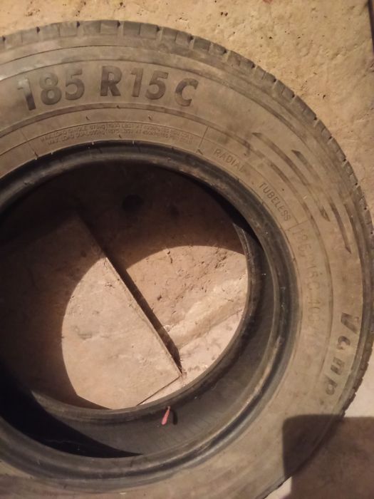 Гуми втора употреба 185R 15C 2 бр за 50 лв.