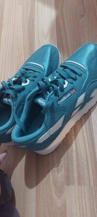 Adidasi Reebok Classic