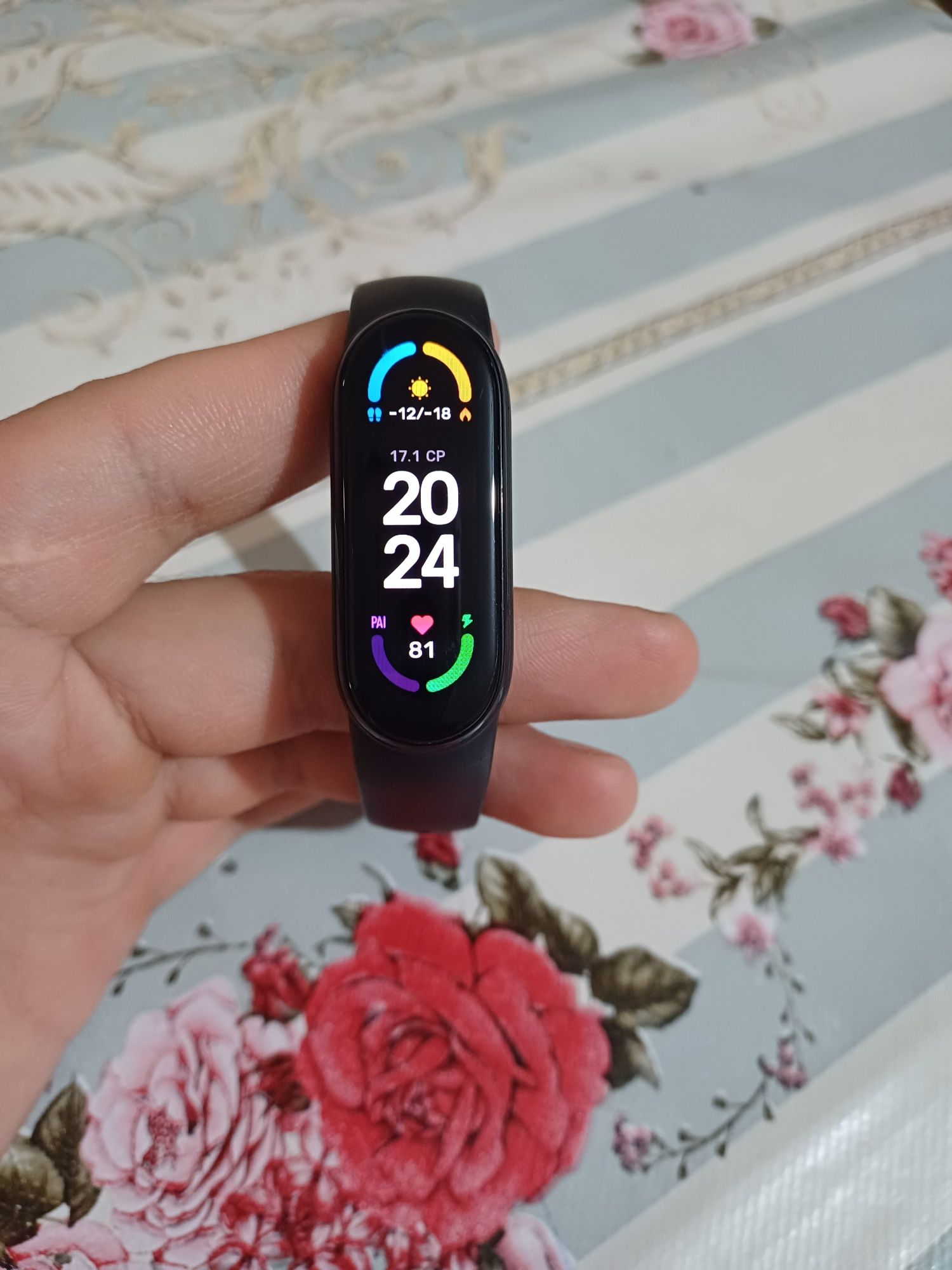 Продам Xiaomi mi band 6 nfc