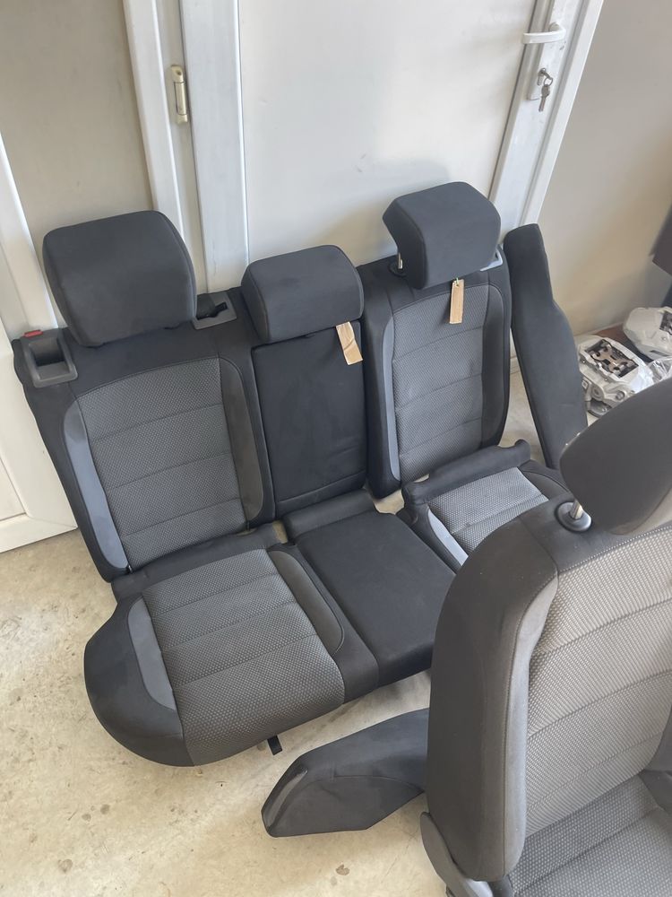 Седалки Volkswagen Golf 5,6 КОМБИ