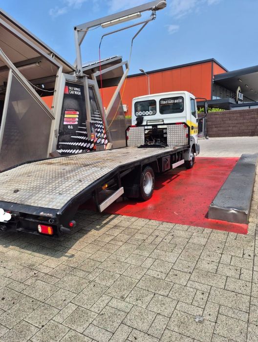 Nissan 3,5 tone,cat.B  Platformă transport auto