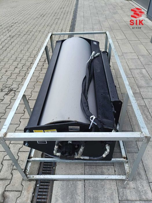 Cilindru vibro compactor pentru miniîncărcătoare Bobcat – produs nou