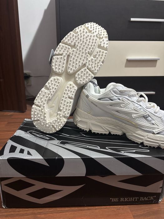 Off white be right back