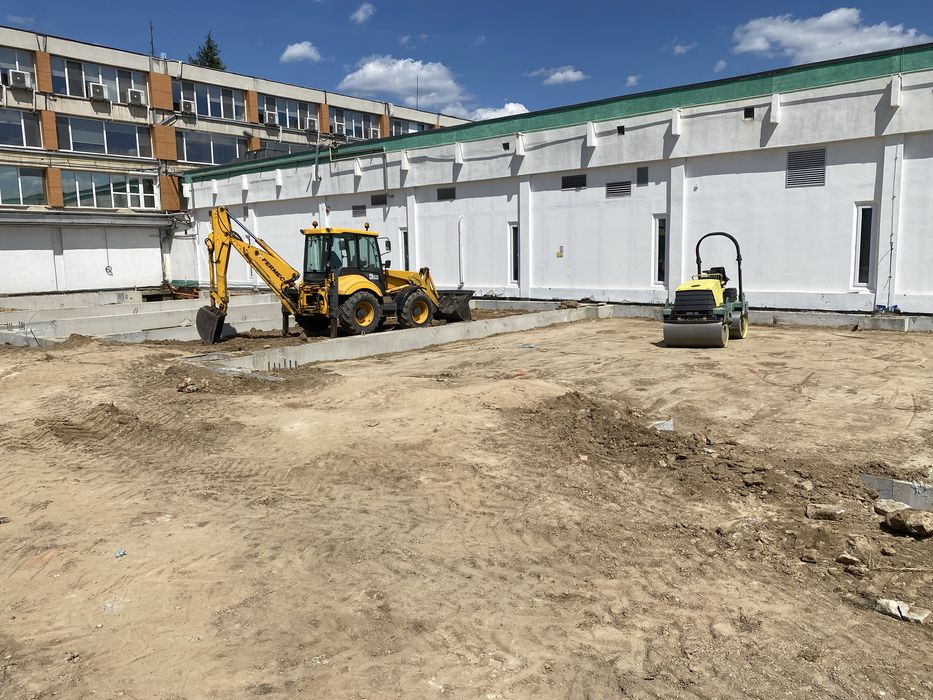 Vand sau schimb buldoexcavator