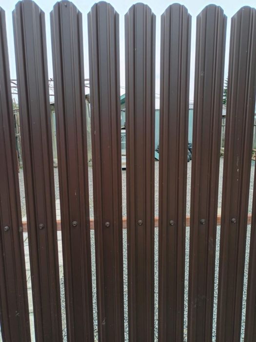 Şipcă Metalică gri 7016 maro 8017 0,5mm 1,5m 1,7m 2m gard fațadă