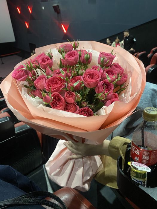 Спрей роза свежие