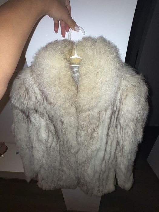 Haina din blana naturala de vulpe