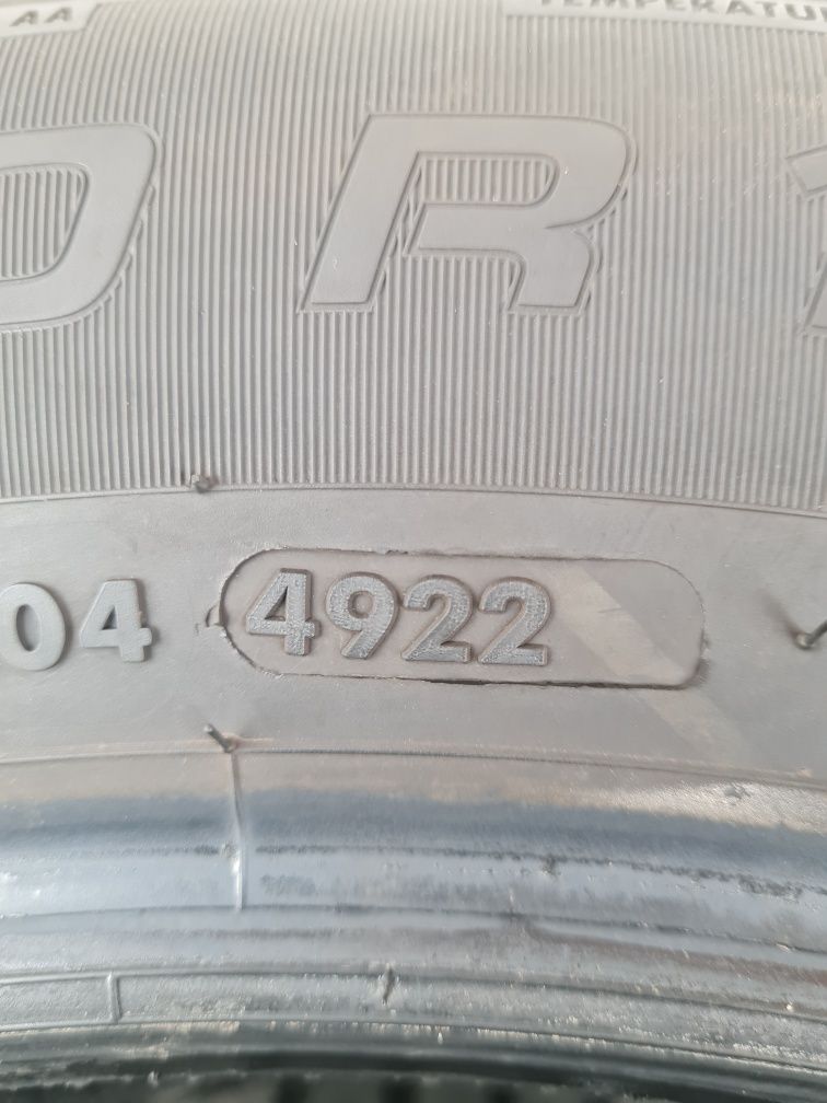 Летни гуми 4 броя VREDESTEIN Ultrac 205 60 R17 дот 4922