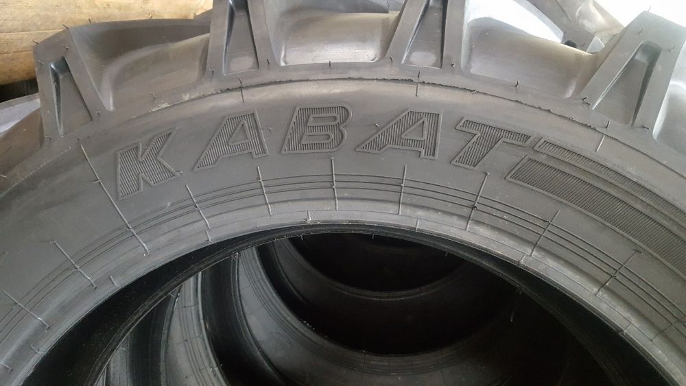 Cauciucuri noi 12.4-28 marca KABAT fabricate in Polonia garantie 2 ani