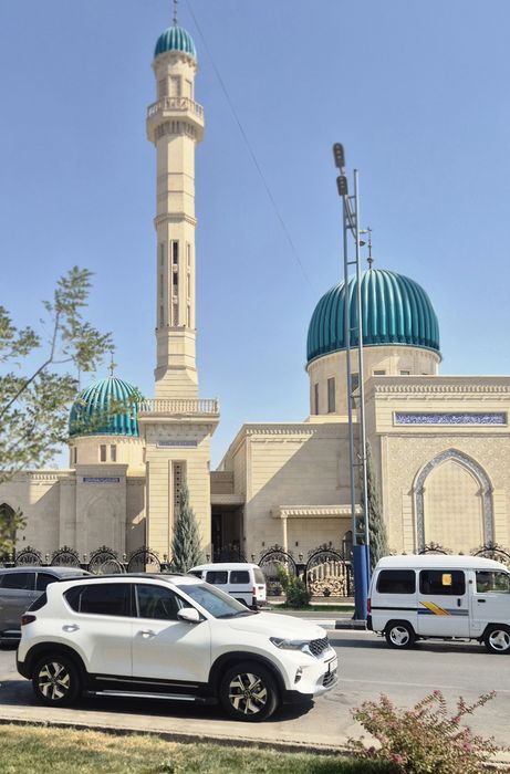 Kia Sonet prestige.oq rang. Full .3pozisiya