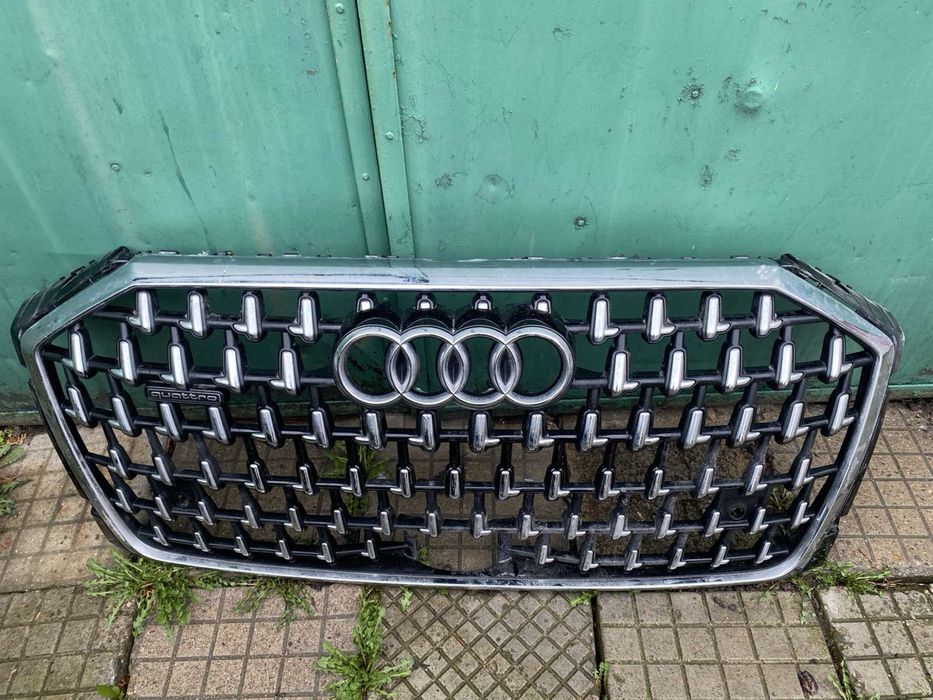 Оригинални Фарове,решетки, брони и др. за Audi и Porsche