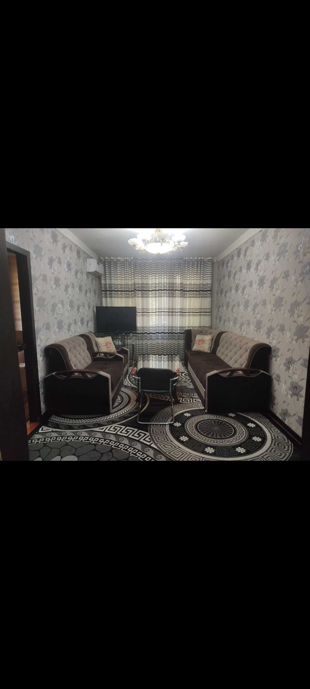 Kvartirant qo'yiladi Navoiy shaxri, Alisher kinoteatr oldi, 3 xonalik
