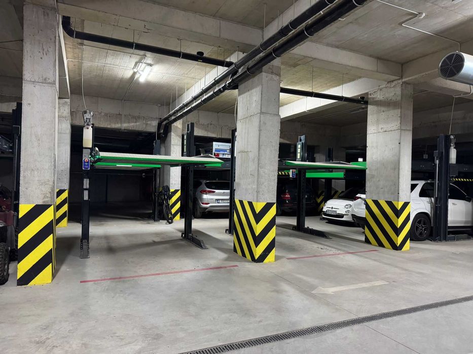 Locuri de parcare Subterane/Supraterane Copou, Bloc Azimut