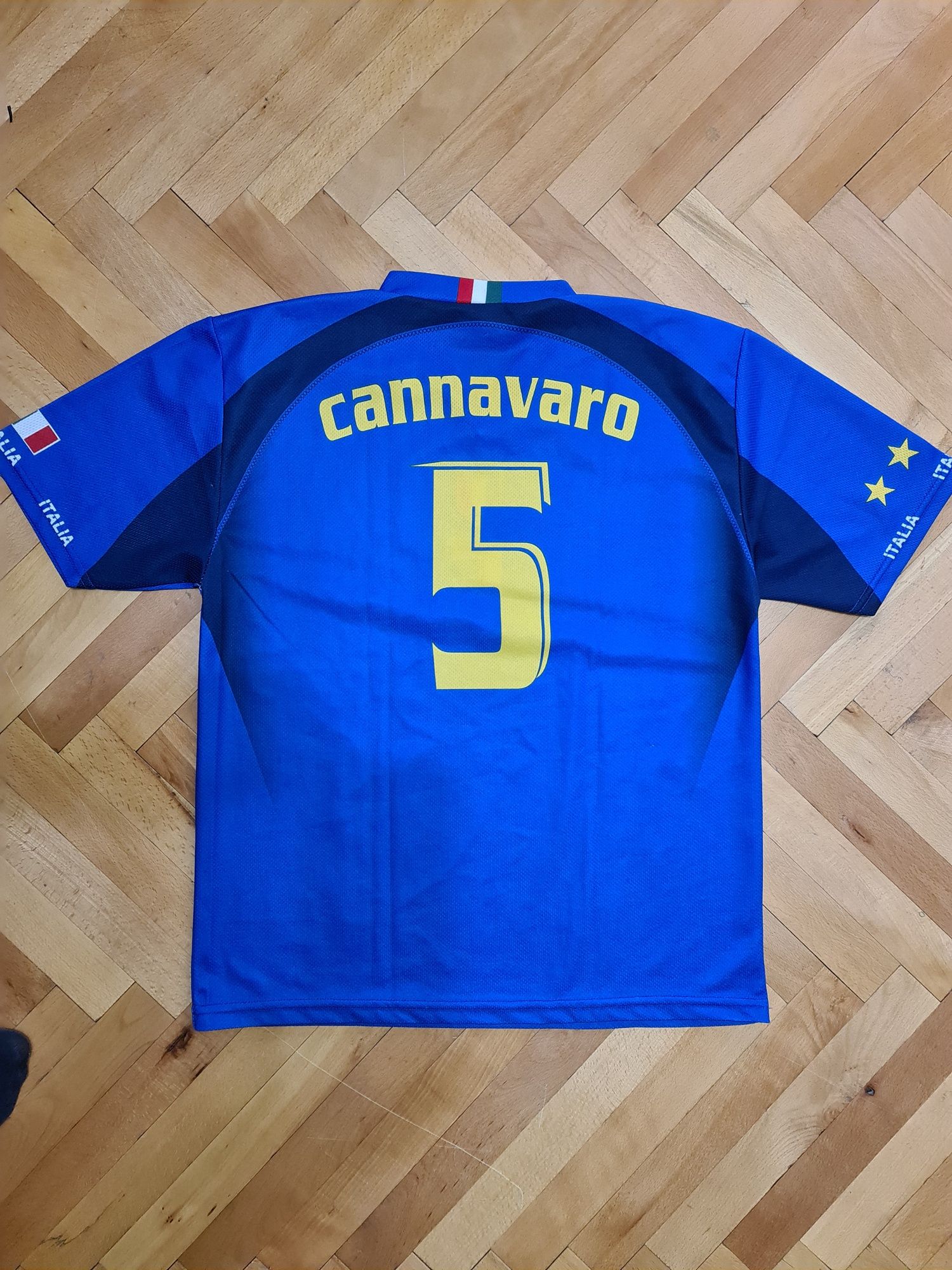 Tricou Italia Cannavaro 5 marimea M-L