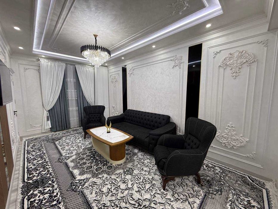 Продаётся 4х комнатная квартира с евроремонтом ЗАХОДИ ЖИВИ